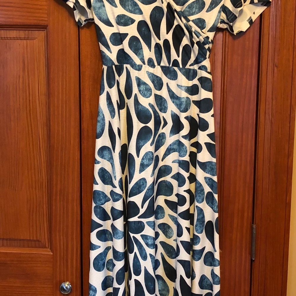 2/$25 Lily by Firmiana Faux Wrap MIDI Dress